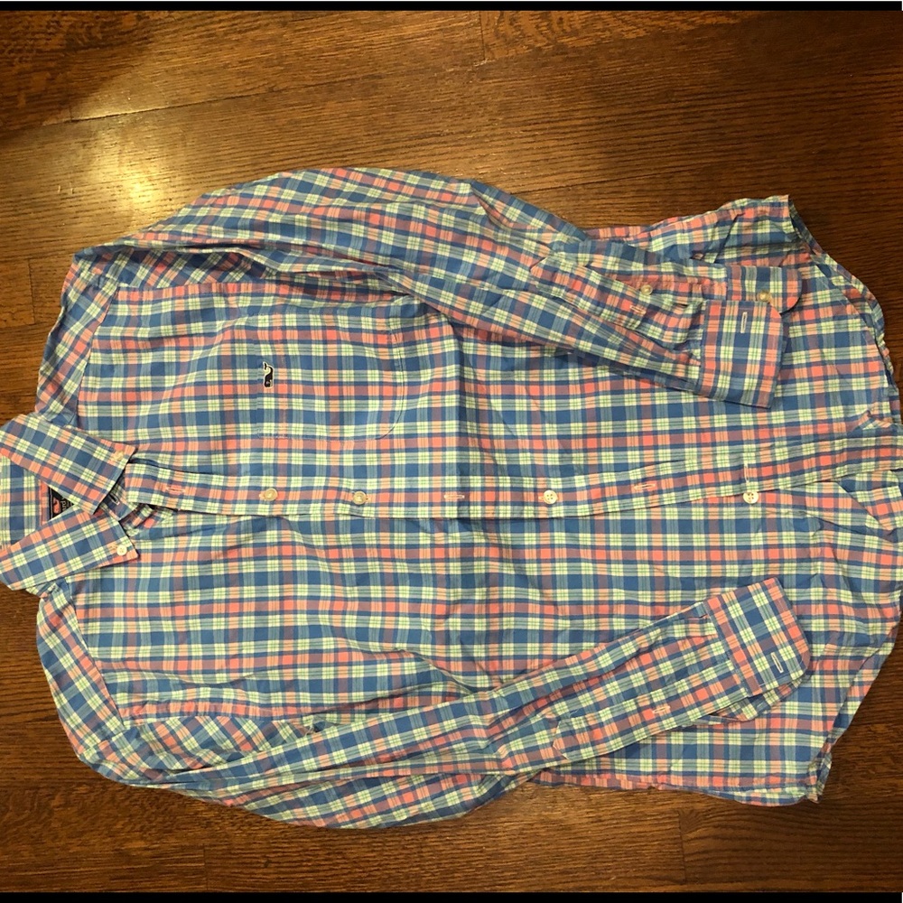 Plaid Vineyard Vines button down